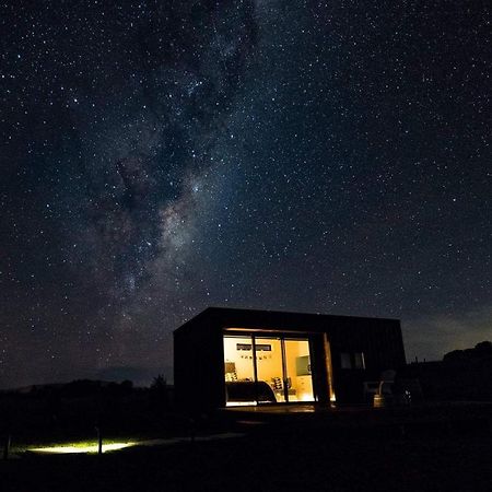 Romantic Vineyard Getaway Waipara Bagian luar foto